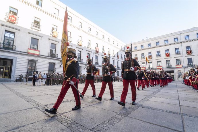 Militares en el acto de toma de posesión del jefe del Estado Mayor del Ejército de Tierra