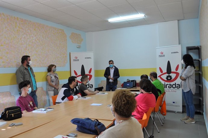 Archivo - Inauguración en Guareña de un curso sobre horticultura.