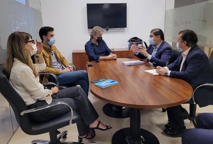 Reunión entre miembros de Cs y Alcentro