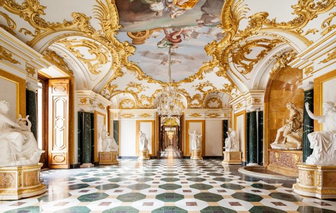 Sala de Mármoles en el Palacio Real de La Granja.