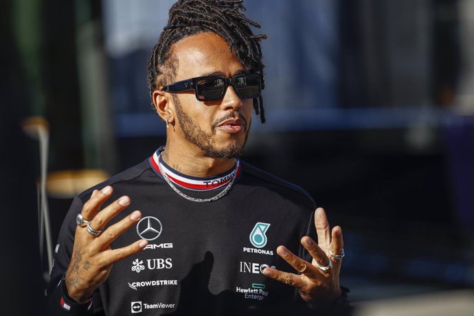 HAMILTON Lewis (gbr), Mercedes AMG F1 GP W12 E Performance, portrait during the Formula 1 Rolex Turkish Grand Prix 2021, 16th round of the 2021 FIA Formula One World Championship from October 8 to 10, 2021 on the Istanbul Park, in Tuzla, Turkey - Photo 