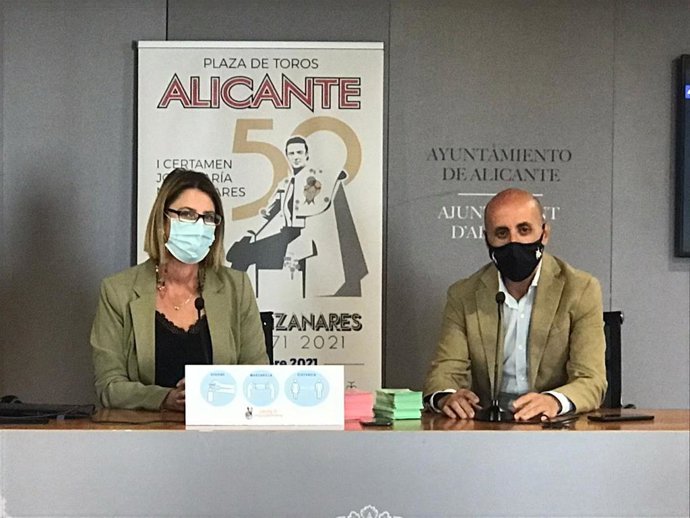 PRESENTACIÓN DEL I CERTAMEN TAURINO JOSÉ MARÍA MANZANARES