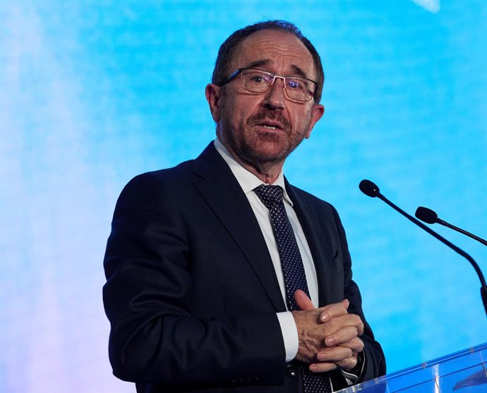 Archivo - El embajador de la Unesco en España, Juan Andrés Perelló, en el acto de celebración de la inscripción del Paisaje de la Luz en la lista de Patrimonio Mundial de la UNESCO en la Galería de Cristal del Palacio de Cibeles, a 27 de julio de 2021