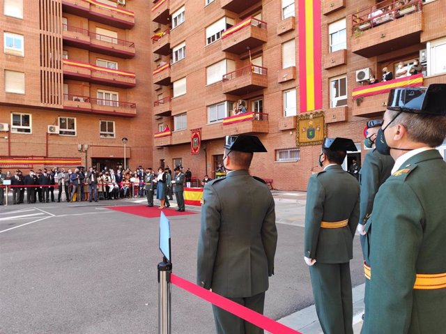 Acto de la Guardia Civil en Logroño con motivo de la Virgen del Pilar