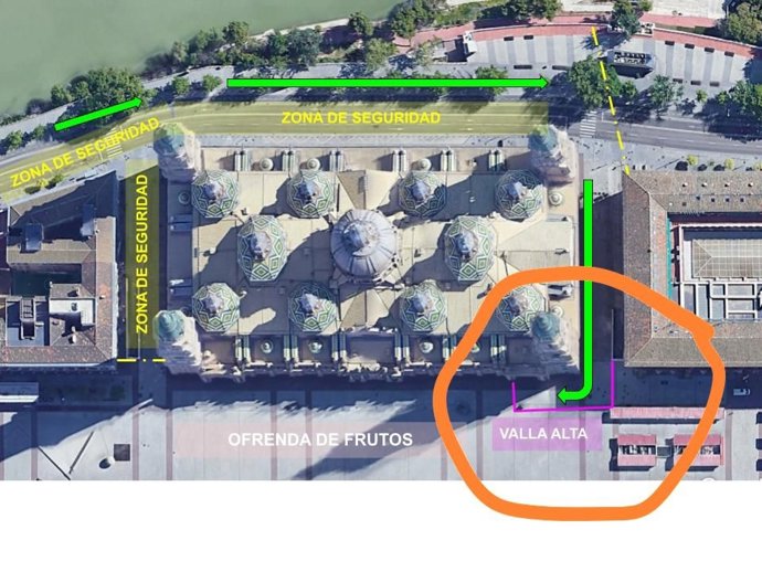 El Ayuntamiento de Zaragoza retira la malla de ocultación en la ofrenda de frutos tras lograr la autorización de Sanidad