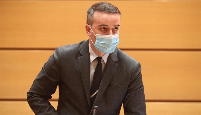 Archivo - El exdirector del Gabinete de la Presidencia del Gobierno, Iván Redondo, comparece en el Senado en Comisión Mixta de Seguridad Nacional, en una imagen de archivo.