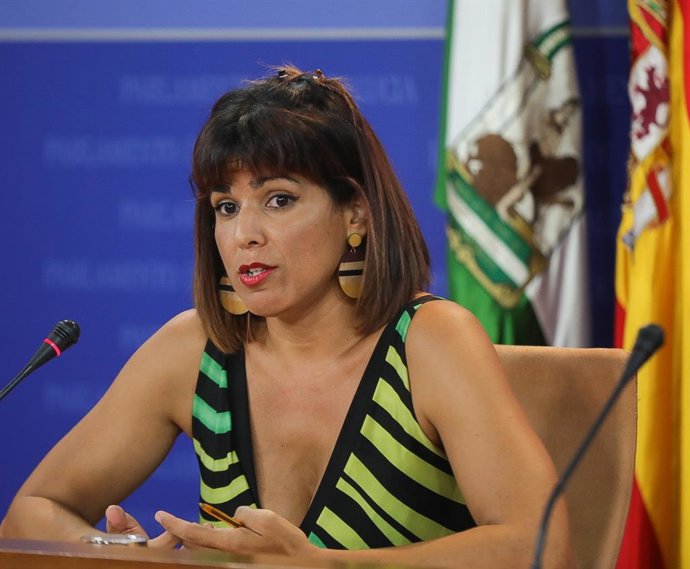 Archivo - La portavoz de Adelante Andalucía, Teresa Rodríguez, en una imagen de 8 de septiembre.