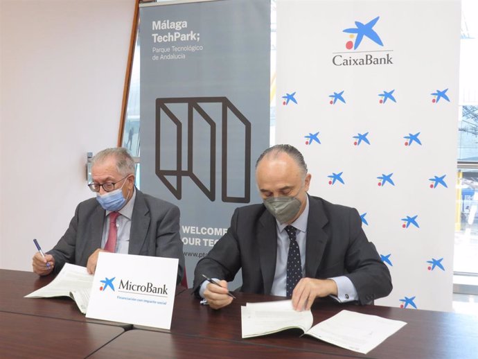 Málaga TechPark y MicroBank firman un convenio de colaboración