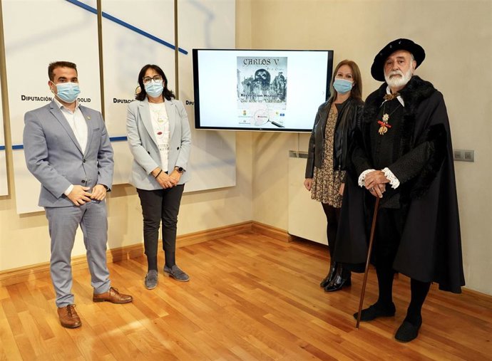 Un momento de la presentación de la iniciativa.