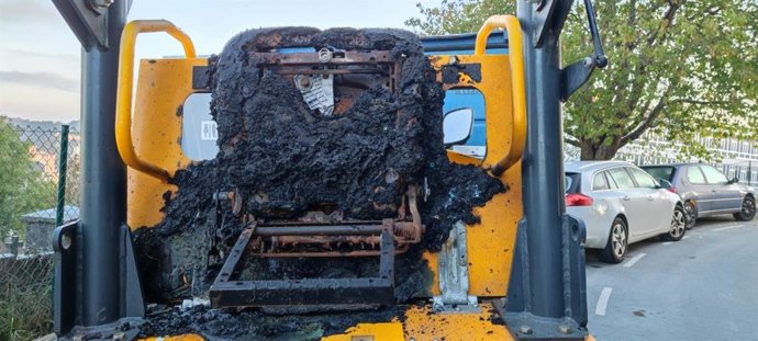 Desconocidos provocan daños en la maquinaria de obras del cementerio de Altza en San Sebastián