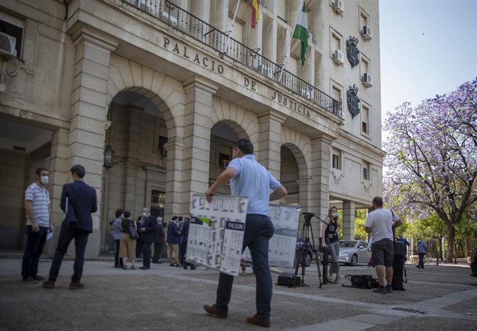 Archivo - Fachada de la Audiencia de Sevilla