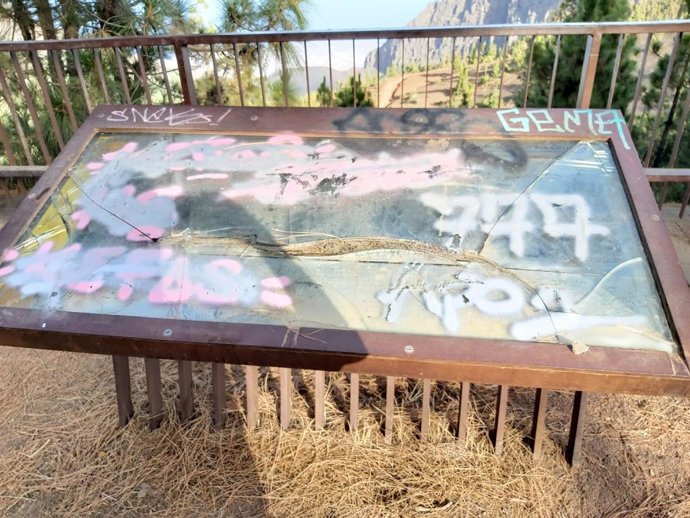 El Gobierno de Canarias alerta sobre actos vandálicos en la señalética de los espacios naturales protegidos