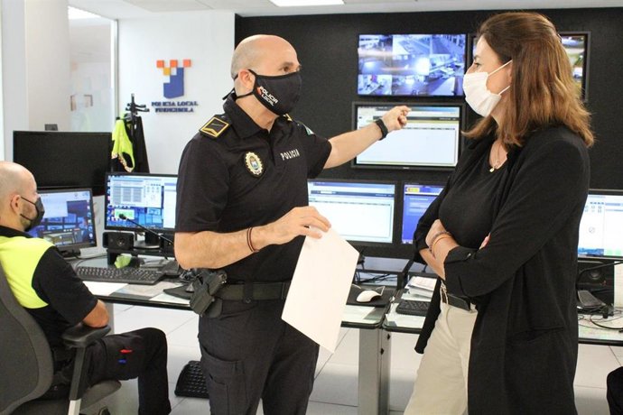 La edil de Movilidad de Fuengirola y el jefe de Policía Local