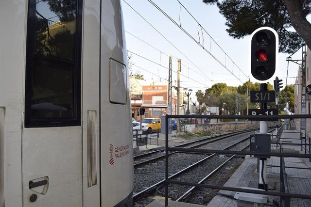Archivo - Convoy de Metrovalencia