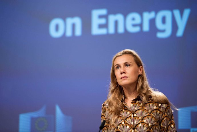 HANDOUT - 13 October 2021, Belgium, Brussels: Kadri Simson, European Commissioner for Energy, speaks during a press conference on the Communication on Energy Prices, following the weekly meeting of the EUCommission. Photo: Jennifer Jacquemart/European 