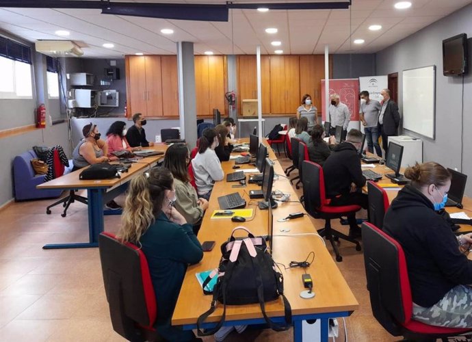 El Burgo comienzan curso de 'EnRedateMás' para la empleabilidad de colectivos vulnerables