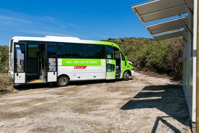 Archivo - Una lanzadora de Cadaqués al Cap de Creus