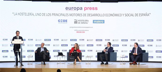 Encuentro informativo Makro La hostelería, uno de los principales motores de desarrollo económico y social de España, en el Auditorio El Beatriz, a 13 de octubre de 2021, en Madrid (España).