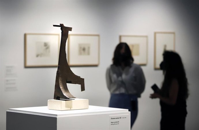 Archivo - Exposición temporal 'Julio González' en el  Centre Pompidou  de Málaga