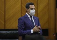 Moreno asegura que crear empleo es la "obsesión" de su Gobierno y defiende que se ha "dignificado" a empleados públicos