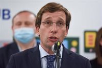 Almeida achaca los atascos en Madrid a la "recuperación de la actividad" y a la "no recuperación del transporte público"