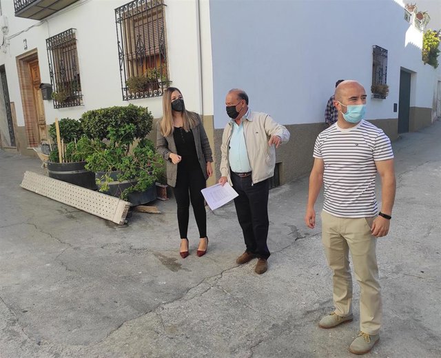 Visita a las calles Pedregal y Santa Ana.