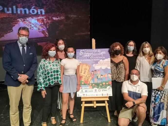 Jornada participativa para concienciar a los niños sobre el acoso escolar.