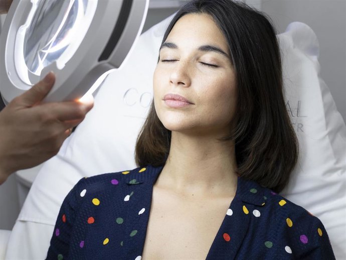 Archivo - En Cosmeceutical Center, en Sevilla, ofrecen tratamientos contra los diferentes tipos de arrugas faciales