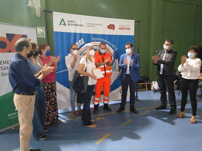 Jornada de formación en reanimación en el Día Europeo ante la Parada Cardíaca.