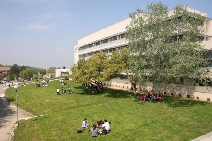 Archivo - Un campus universitario catalán (Archivo)