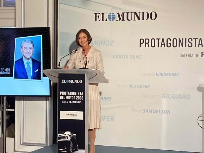 La ministra de Industria, Comercio y Turismo, Reyes Maroto, en la entrega del Premio Protagonista del Motor 2020