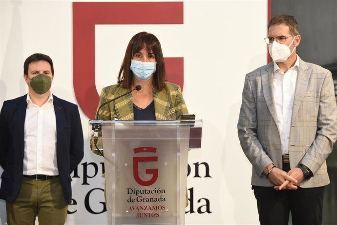 Presentación de una campaña contra el acoso en las aulas