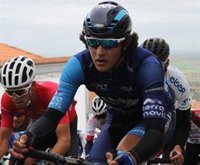 El ciclista brasileño Vinícius Rangel correrá en el Movistar Team hasta 2024