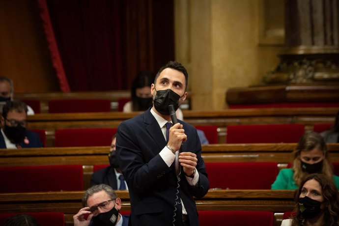 Arxiu - El conseller d'Empresa i Treball, Roger Torrent