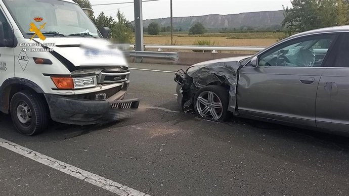 Detenido tras provocar un accidente de circulación en una carretera riojana