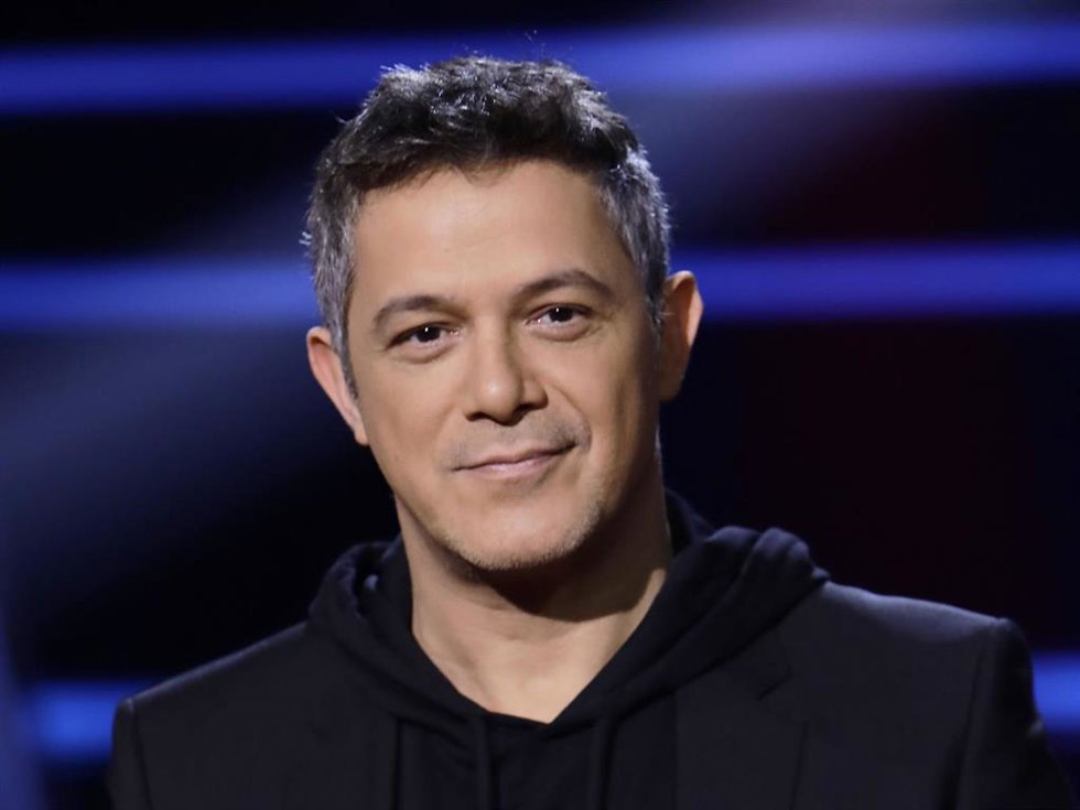 Archivo - Alejandro Sanz, en una imagen de archivo durante la presentación de "La Voz"