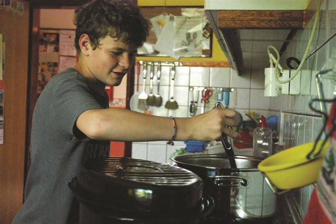 Joven emancipado del sistema de protección