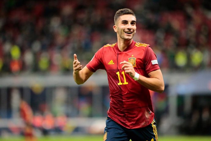 Ferran Torres (Spain) celebrating after scoring the second goal during the UEFA Nations League, Semi-finals football match between Italy and Spain on October 6, 2021 at Giuseppe Meazza stadium in Milan, Italy - Photo Nderim Kaceli / DPPI