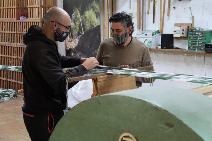 Proceso de fabricación de la tela de lenguas en Teixits Vicens.