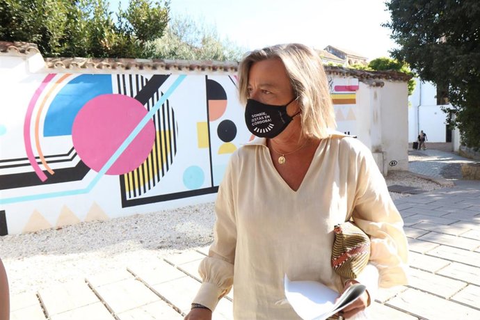 Archivo - La primera teniente de alcalde delegada de Turismo en el Ayuntamiento de Córdoba, Isabel Albás.