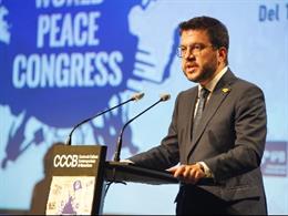 El presidente de la Generalitat, Pere Aragons, durante la sesión inaugural del segundo Congreso Mundial por la Paz, a 15 de octubre de 2021.