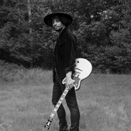 El artista José James