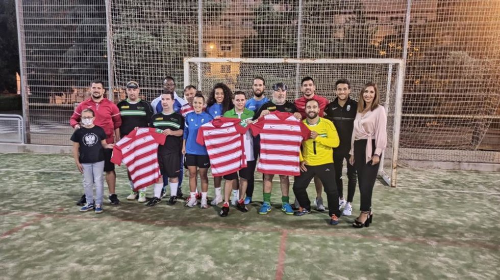 Equipo de invidentes de la ONCE en Granada