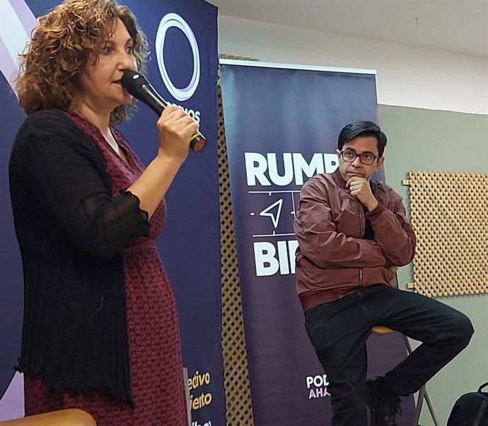 La coordinadora general de Podemos Ahal Dugu, Pilar Garrido, y el diputado de Unidas Podemos Gerardo Pisarello