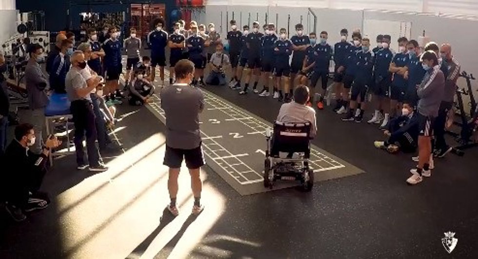 Unzué inspira a Osasuna
