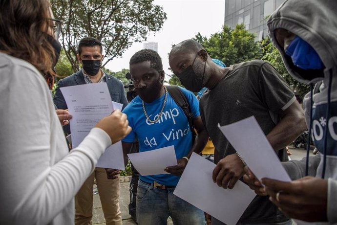 Migrantes haitianos piden asilo en México