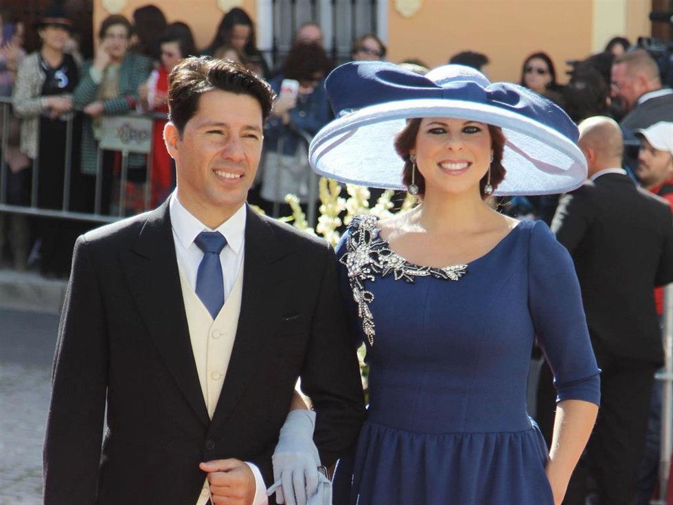 FRANCIS VIÑOLO Y PASTORA SOLER