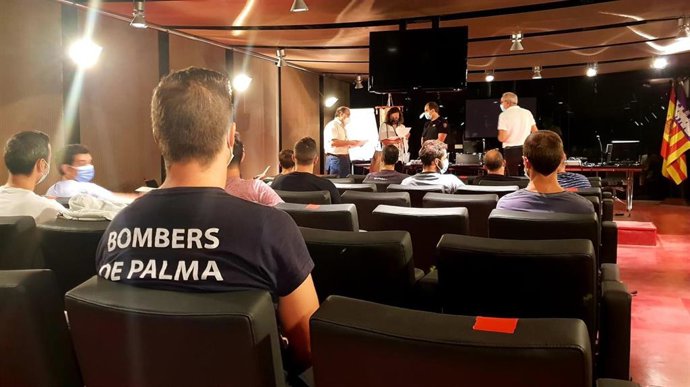 Curso de cabo en el Servicio Contra Incendios de Palma.
