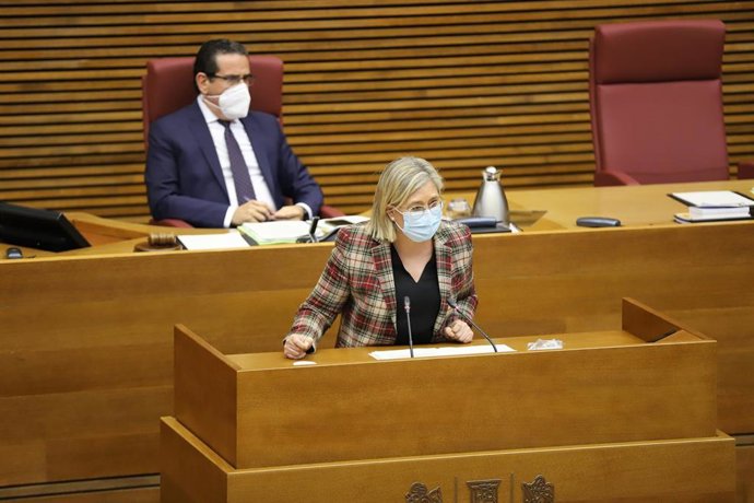 Archivo - La diputada de Cs Mamen Peris