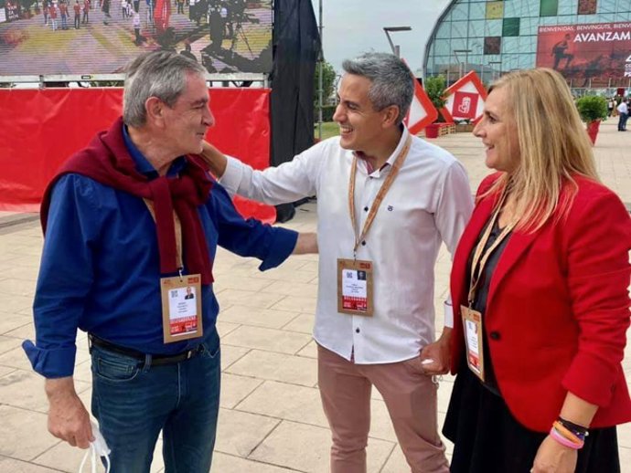 De izda a derecha: Andrés Ruiz Moya, Pablo Zuloaga y Noelia Cobo